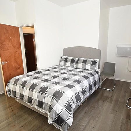 Ag House Apartment Manchester Bagian luar foto