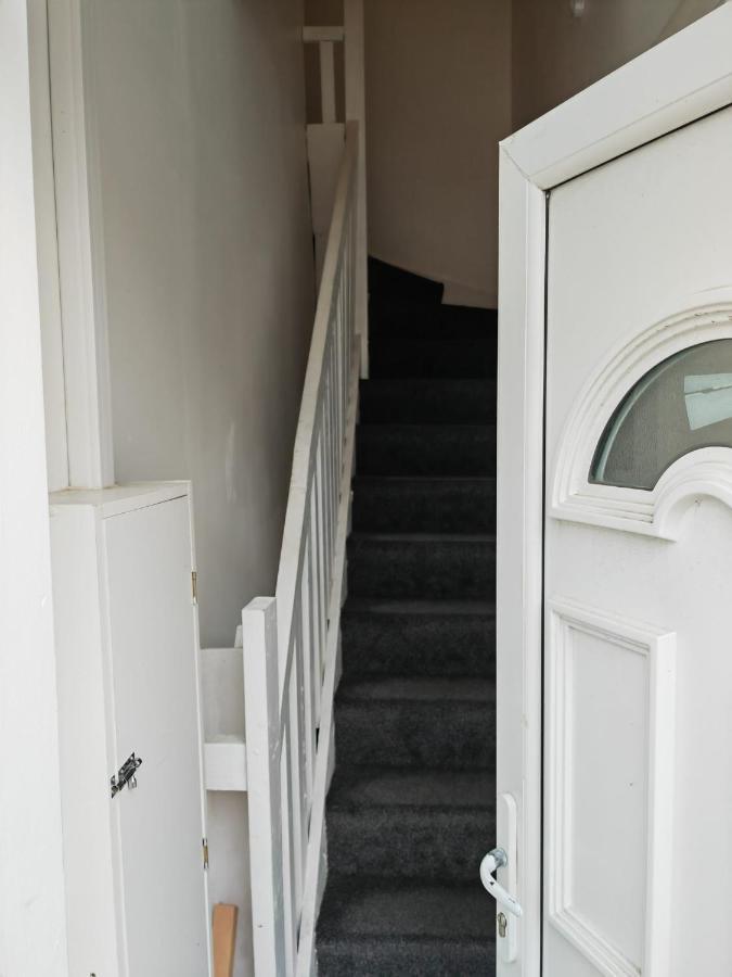 Ag House Apartment Manchester Bagian luar foto