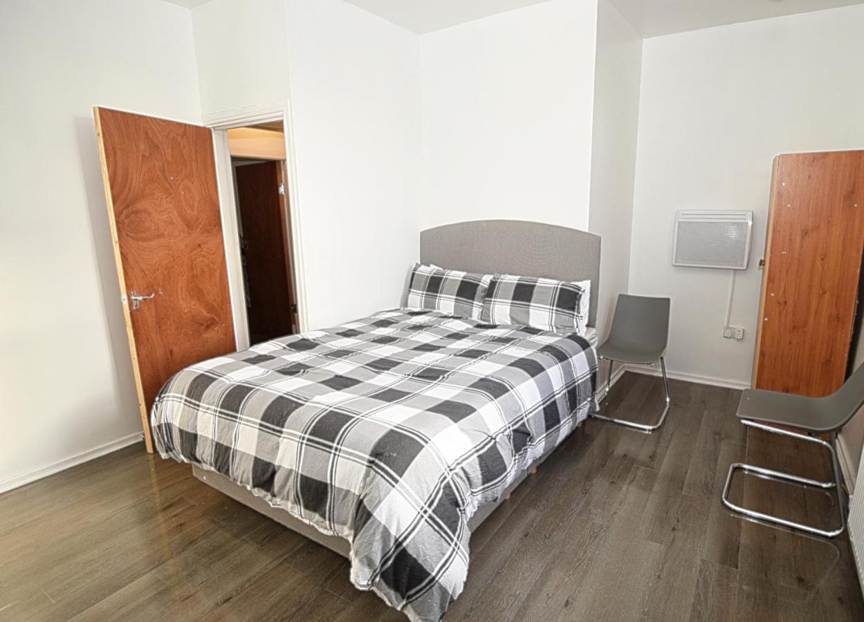 Ag House Apartment Manchester Bagian luar foto