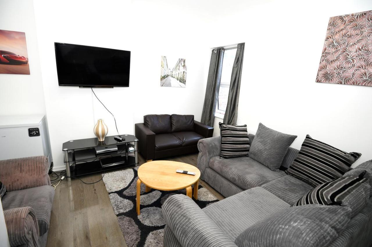 Ag House Apartment Manchester Bagian luar foto