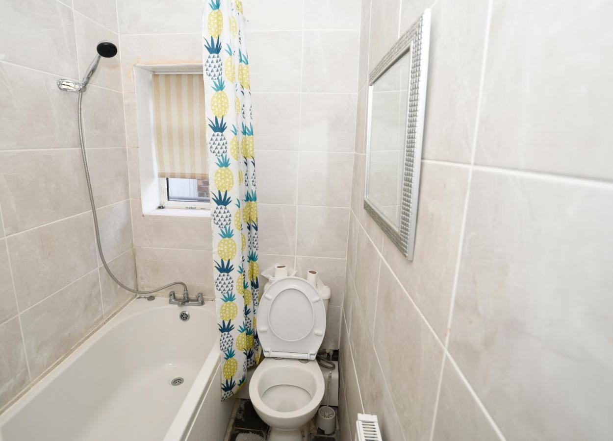 Ag House Apartment Manchester Bagian luar foto