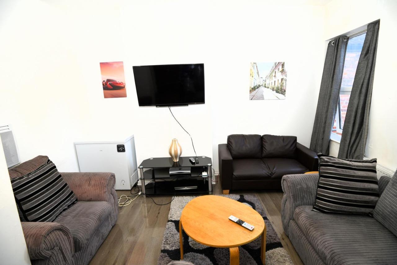 Ag House Apartment Manchester Bagian luar foto
